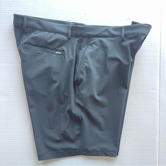 Greg Norman Men Golf Shorts 19”  Size 38 - Picture 6 of 11